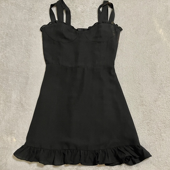 Little Black Mini Dress w/ Sweetheart Neckline and Ruffles Size Small - Picture 2 of 12